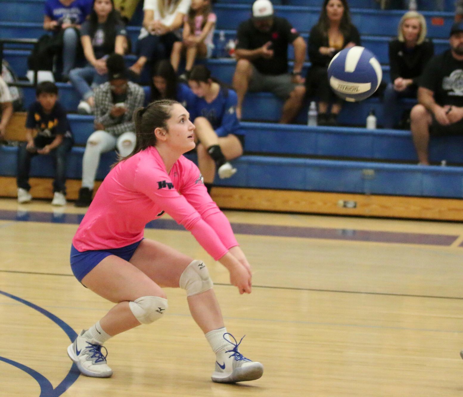 Huskies show heart in loss to Monarchs on Senior Night